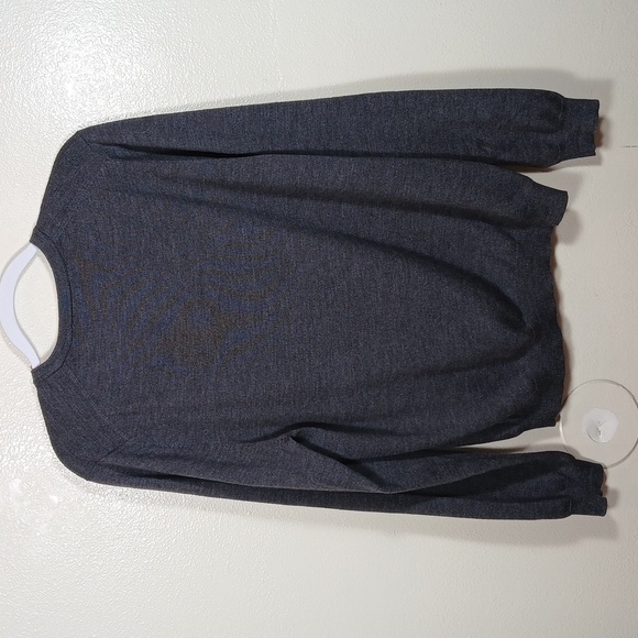 Brooks Brothers extra Italian fine Merino wool v neck sweater Medium - Picture 3 of 6